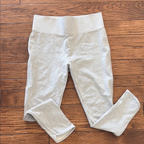 Lou & Grey Gray Leggings with Ribbed Waistband and Tapered Legs - Picture 1 of 7